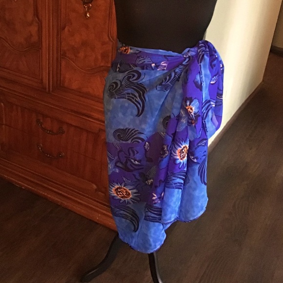 Swim Sarong Wrap 👙 - Picture 1 of 6